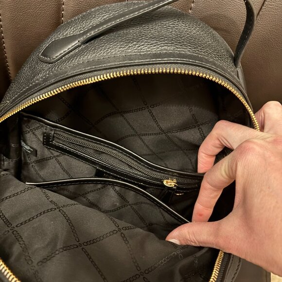 MICHAEL KORS Valerie Medium Pebbled Leather Backpack - Monogram - FREE SHIPPING - Picture 6 of 8